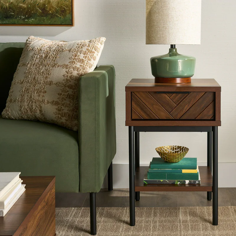 Better Homes & Gardens End Table – A992