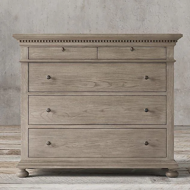 ST. JAMES 5-DRAWER DRESSER